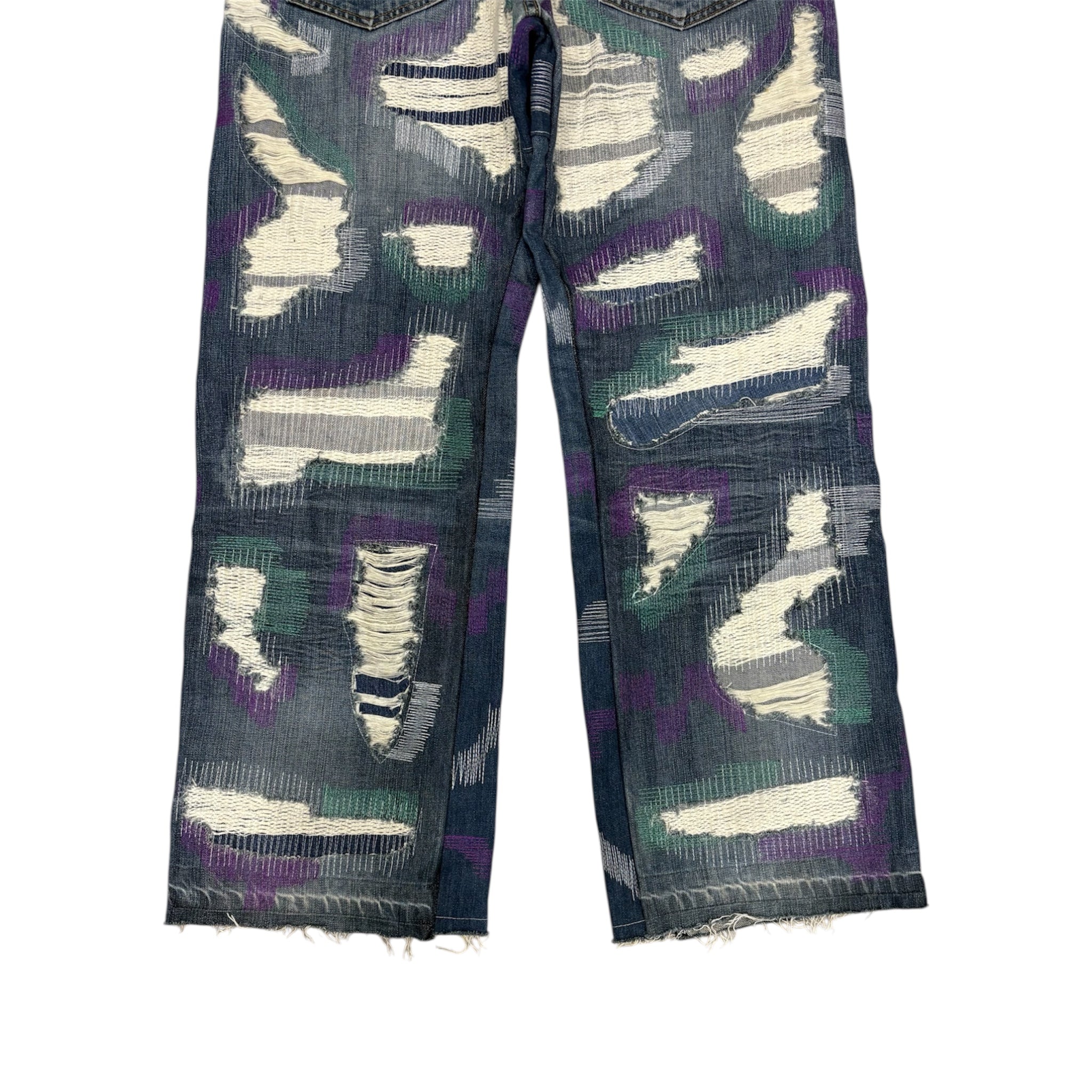 DISTRESSED DENIM (50IT)