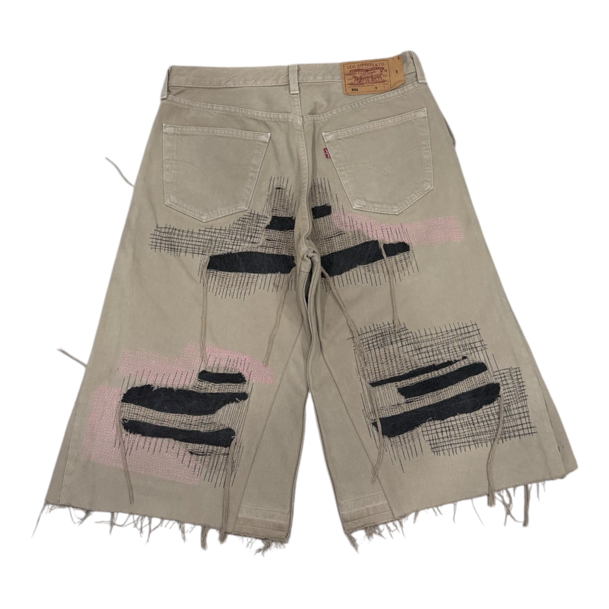 DISTRESSED JORTS 48IT