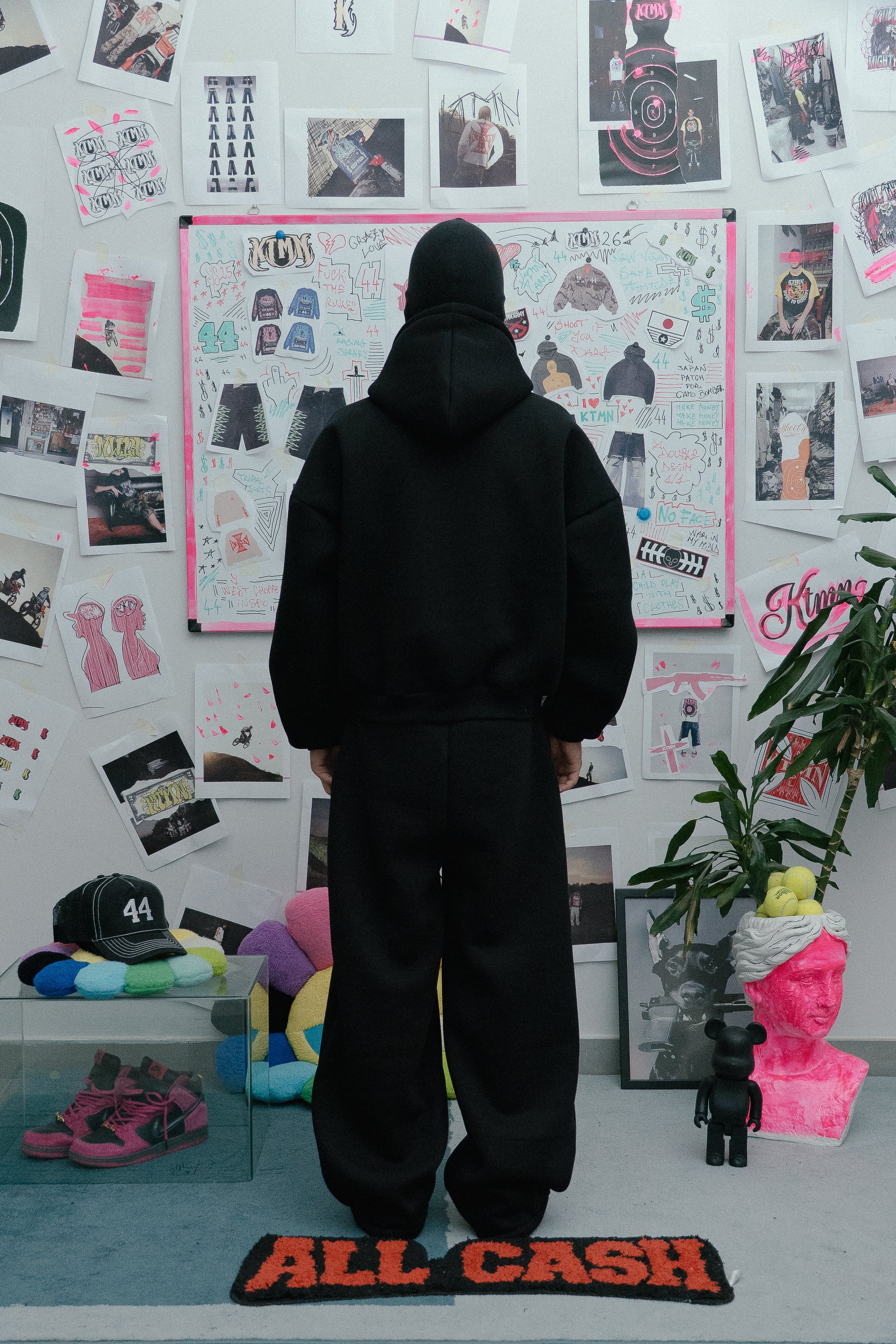 SHOOT IF YOU DARE TRACKSUIT BLACK